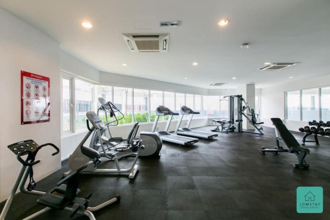 Jomstay Octagon Palm Suites Ipoh Bagian luar foto