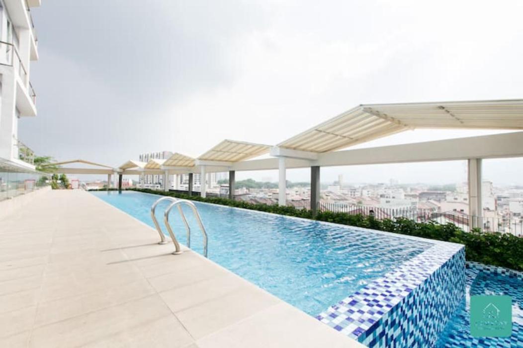 Jomstay Octagon Palm Suites Ipoh Bagian luar foto