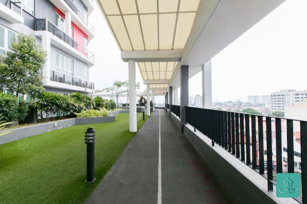 Jomstay Octagon Palm Suites Ipoh Bagian luar foto