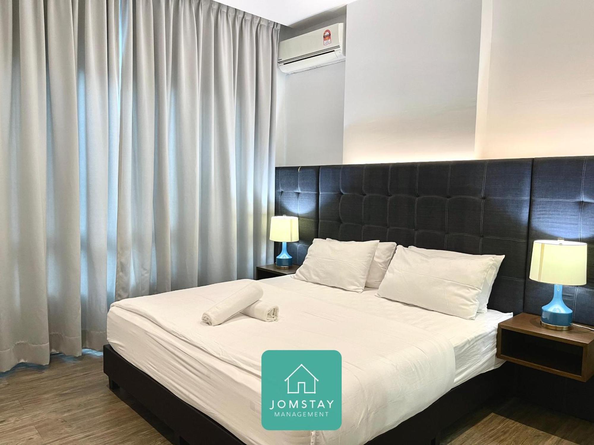 Jomstay Octagon Palm Suites Ipoh Bagian luar foto